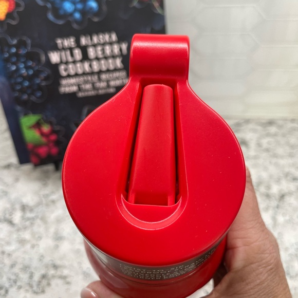 Starbucks Red 2024 Holiday Red Logo Twist to Sip SS Bottle Tumbler. NWT! - Picture 6 of 10